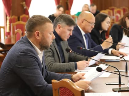 Обсуждение размещения автозаправочных станций в Новосибирской области