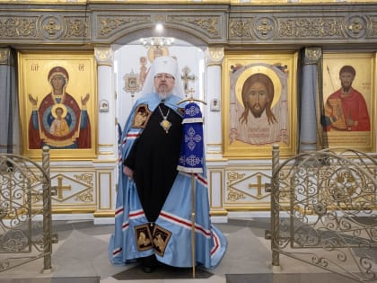 Владыка Пантелеимон совершил Божественную литургию в храме Феодора Тирона