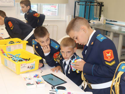 Ачинский кадетский корпус начал готовить будущих судостроителей и авиаконструкторов