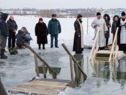 В Ачинске готовят Крещенскую купель