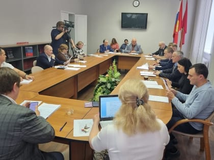Депутатам рассказали об охране окружающей среды в Железногорске