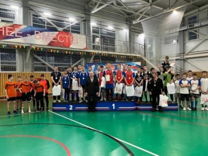 В Туруханске состоялось торжественное закрытие районного Первенства по мини-футболу среди юношей 14 - 15 лет