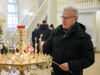 Глава региона посетил храмы Енисейска в день Крещения Господня