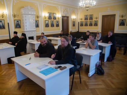 В Архиерейском доме завершились вступительные испытания в Томскую духовную семинарию