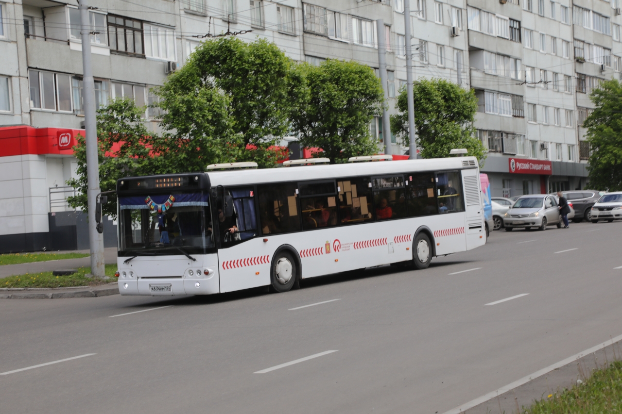 Автобус Красноярск. 32 Автобус Красноярск. Автобус 27 Красноярск. 12 Автобус Красноярск.