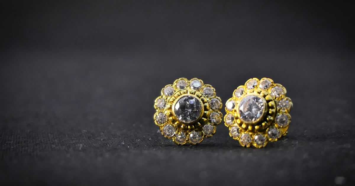 Diamond Studs: A Complete Guide to Explore Styles, Tips, and Essential Jewelry Insights