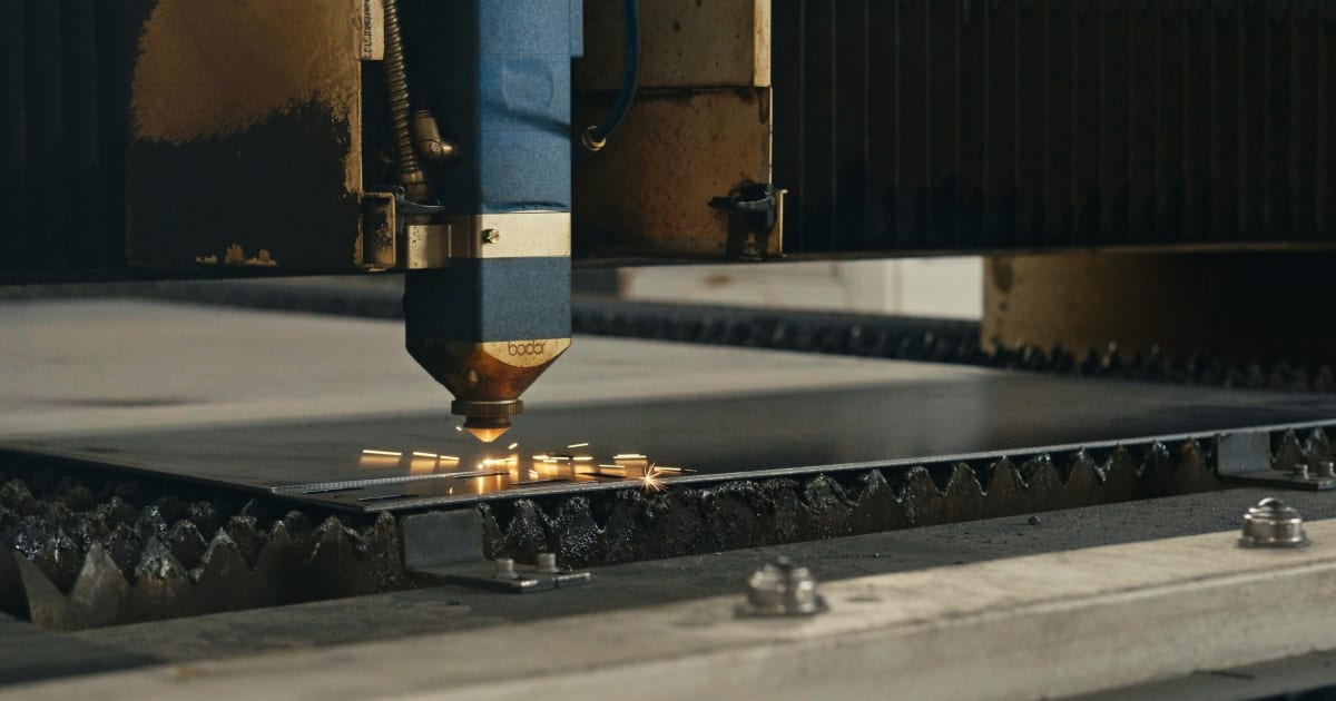Explore Fiber Laser Cutting Systems: Informative Guide with Tips, Technology Insights, and Industrial Knowledge