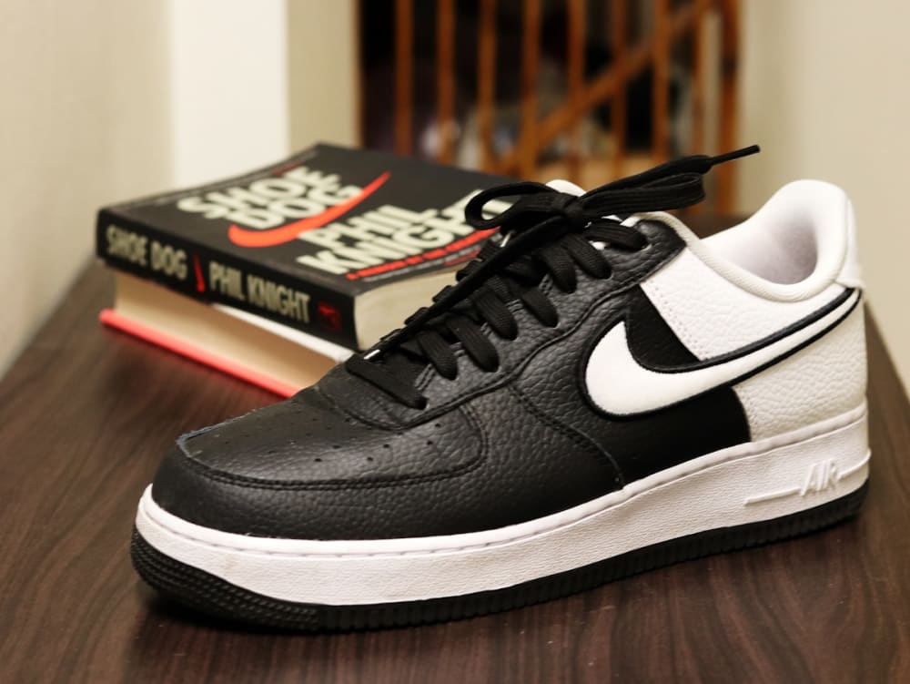 Nike low-top sneaker black and white — authentic Nike Dunk Low India