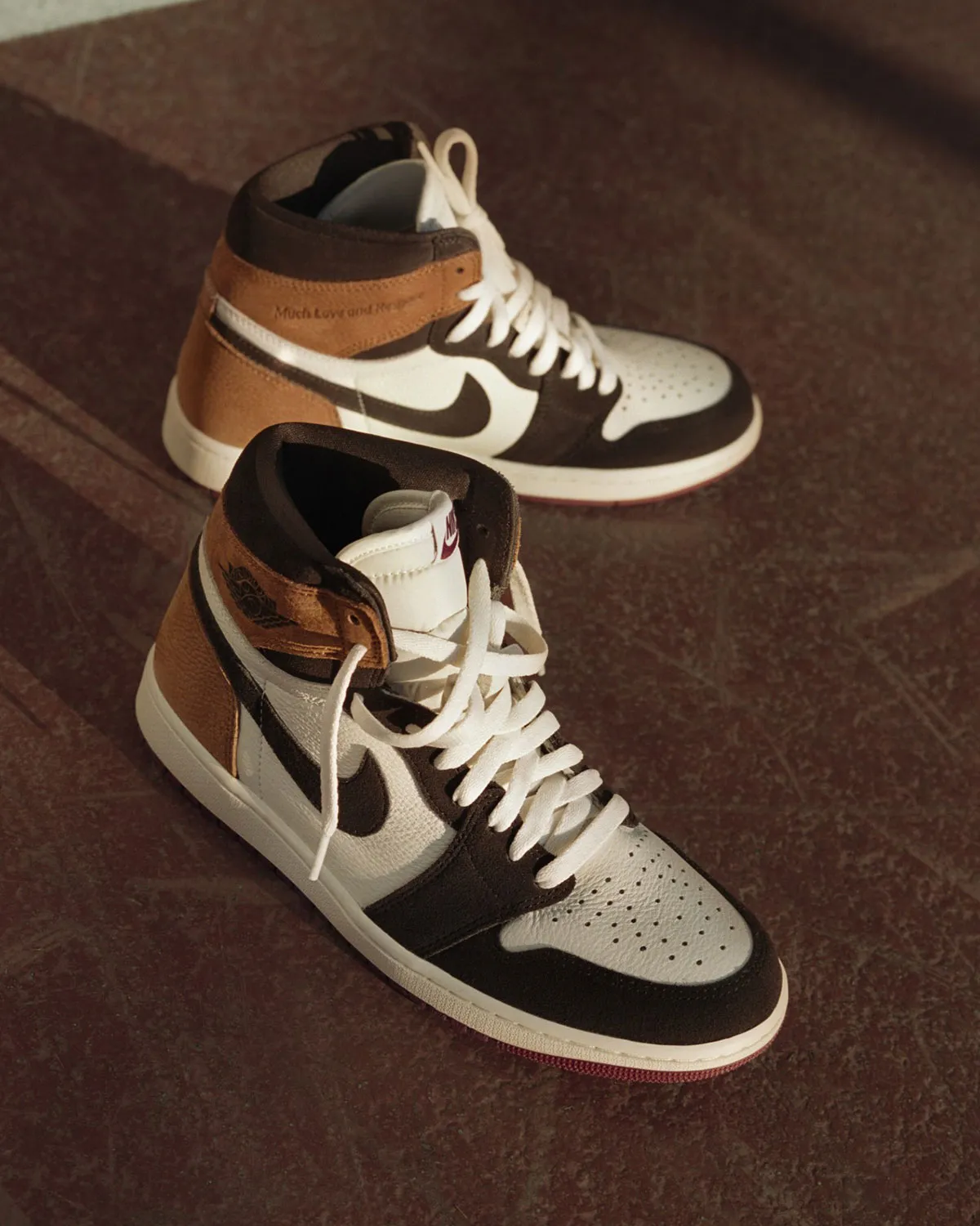 Air Jordan 1 High OG Love Letter DZ5485-201 brown nubuck suede Black Toe detail 2026