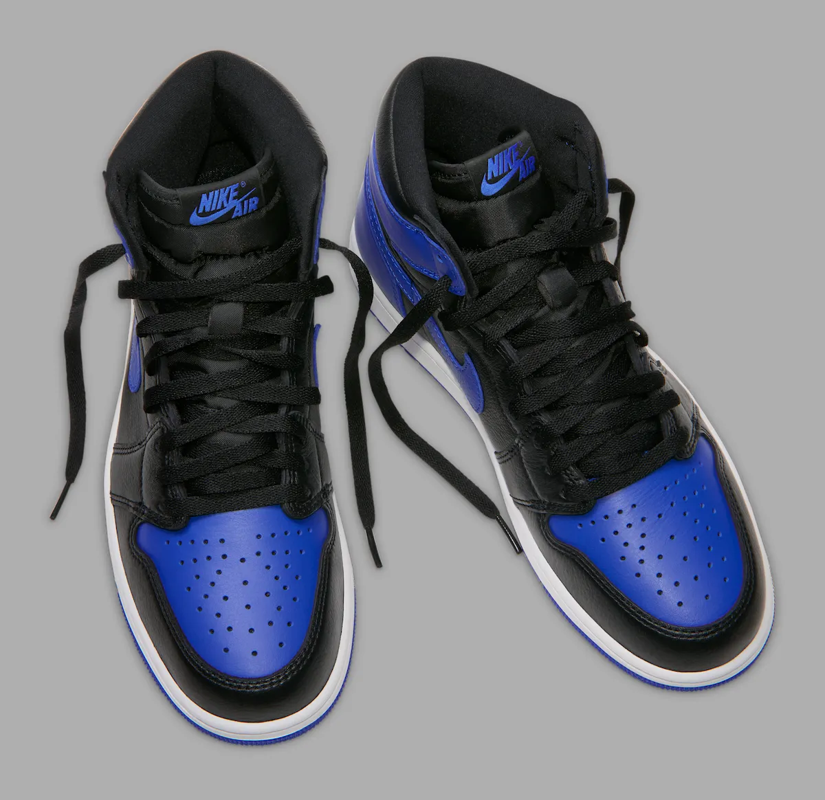 Air Jordan 1 Royal 2026 heel and collar detail showing the textured Game Royal leather