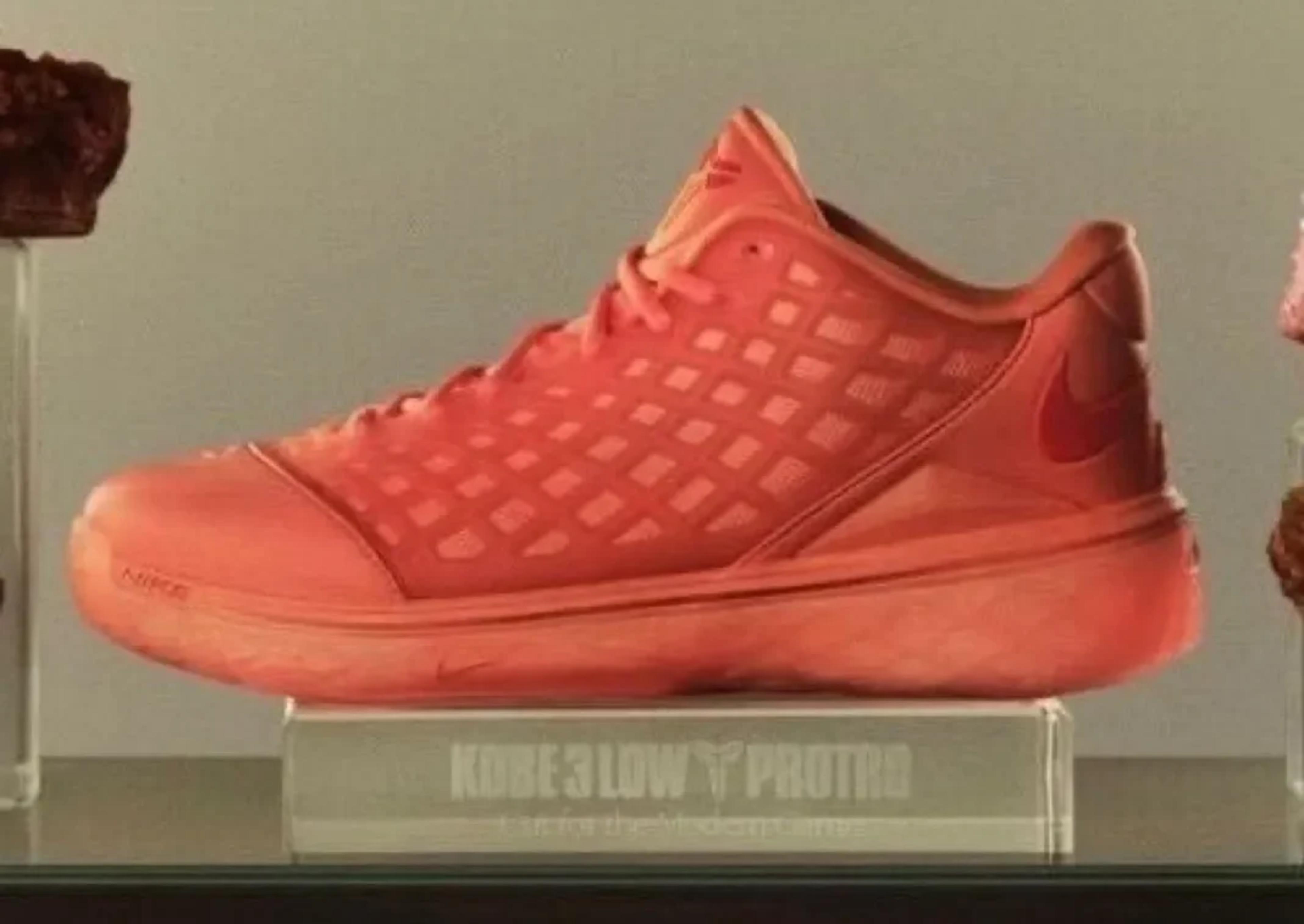 Nike Kobe 3 Low Protro "Atomic Pink"