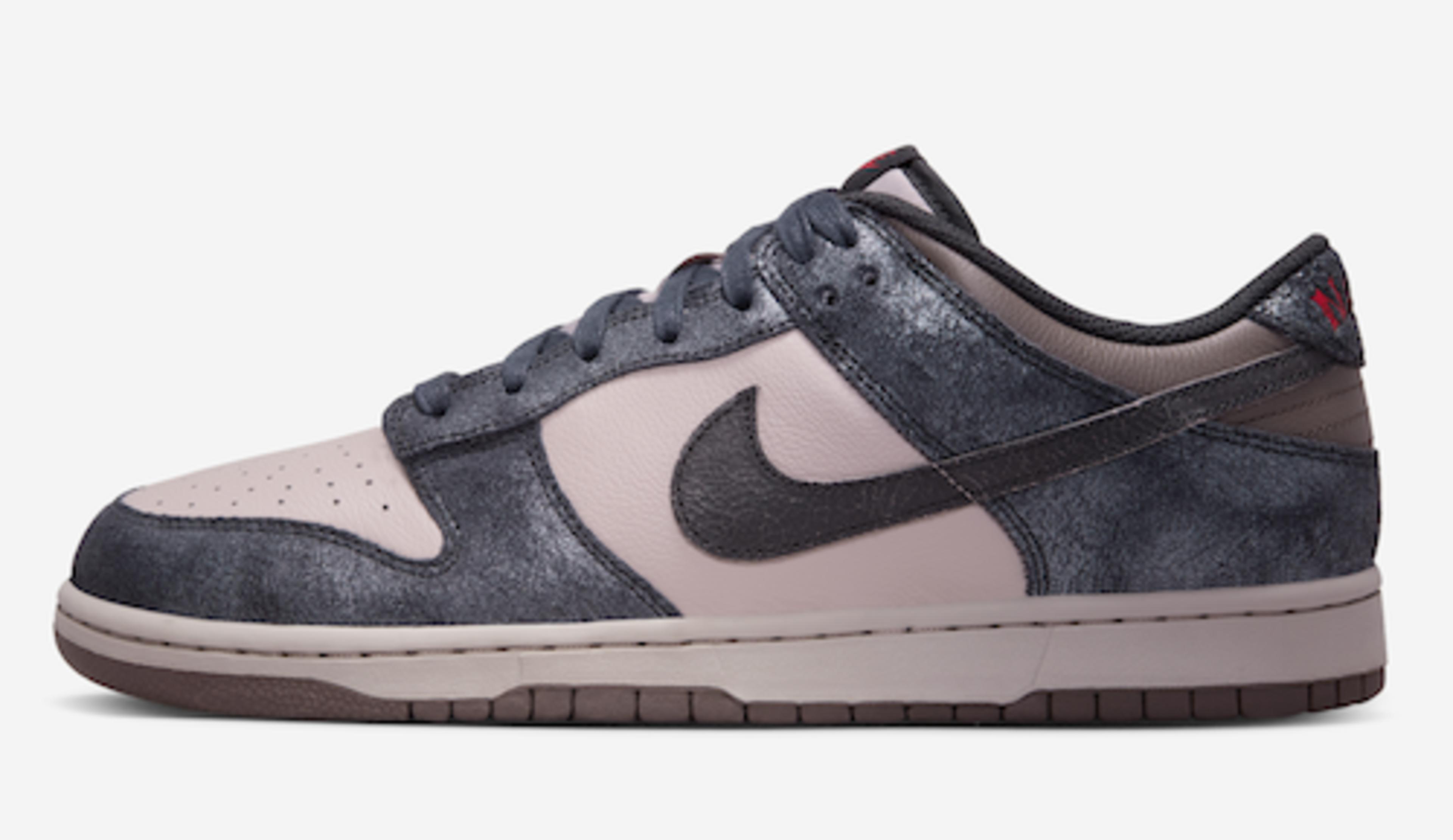 Nike Dunk Low "CBGB"