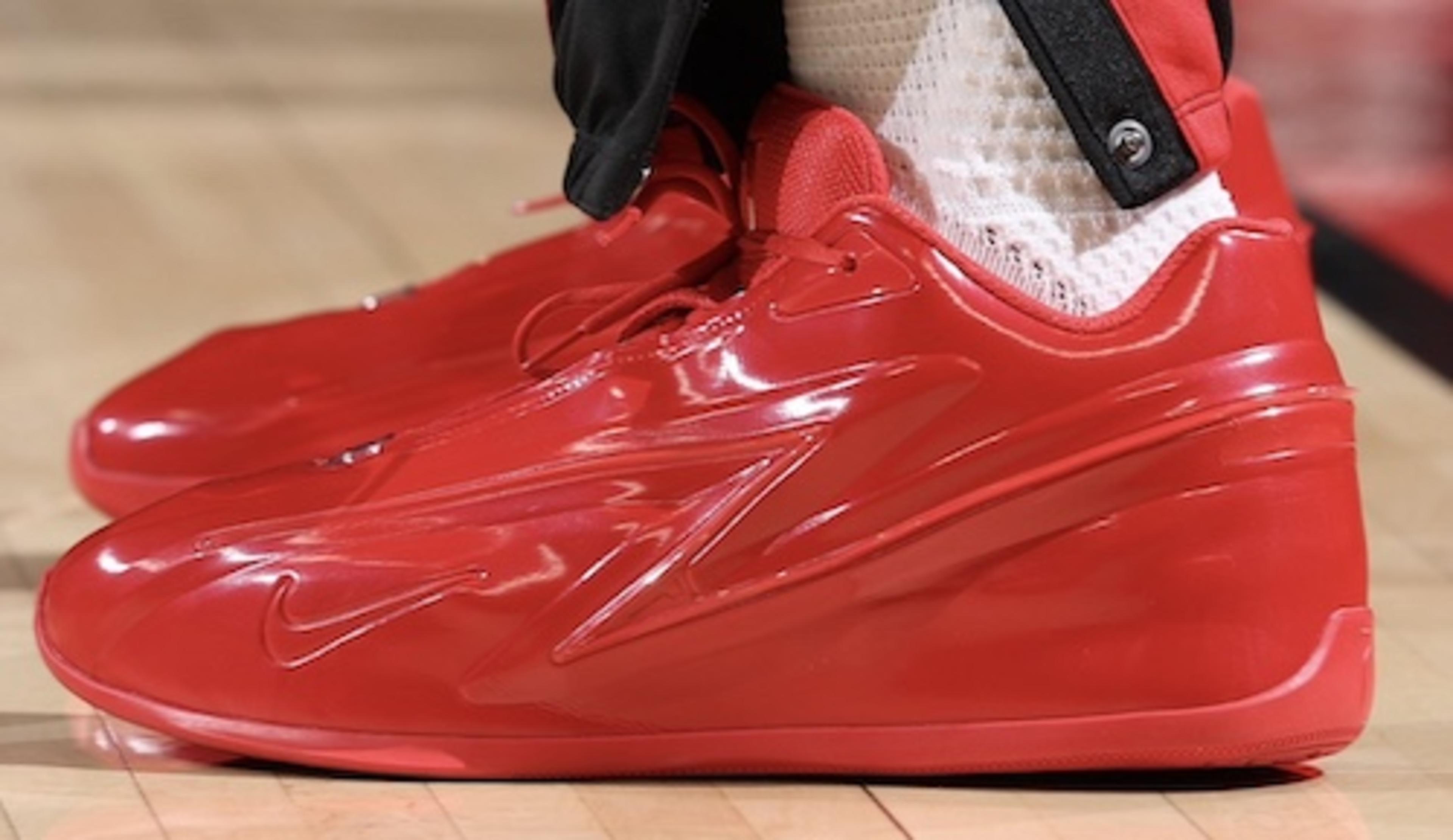 Nike KD 19 "University Red"