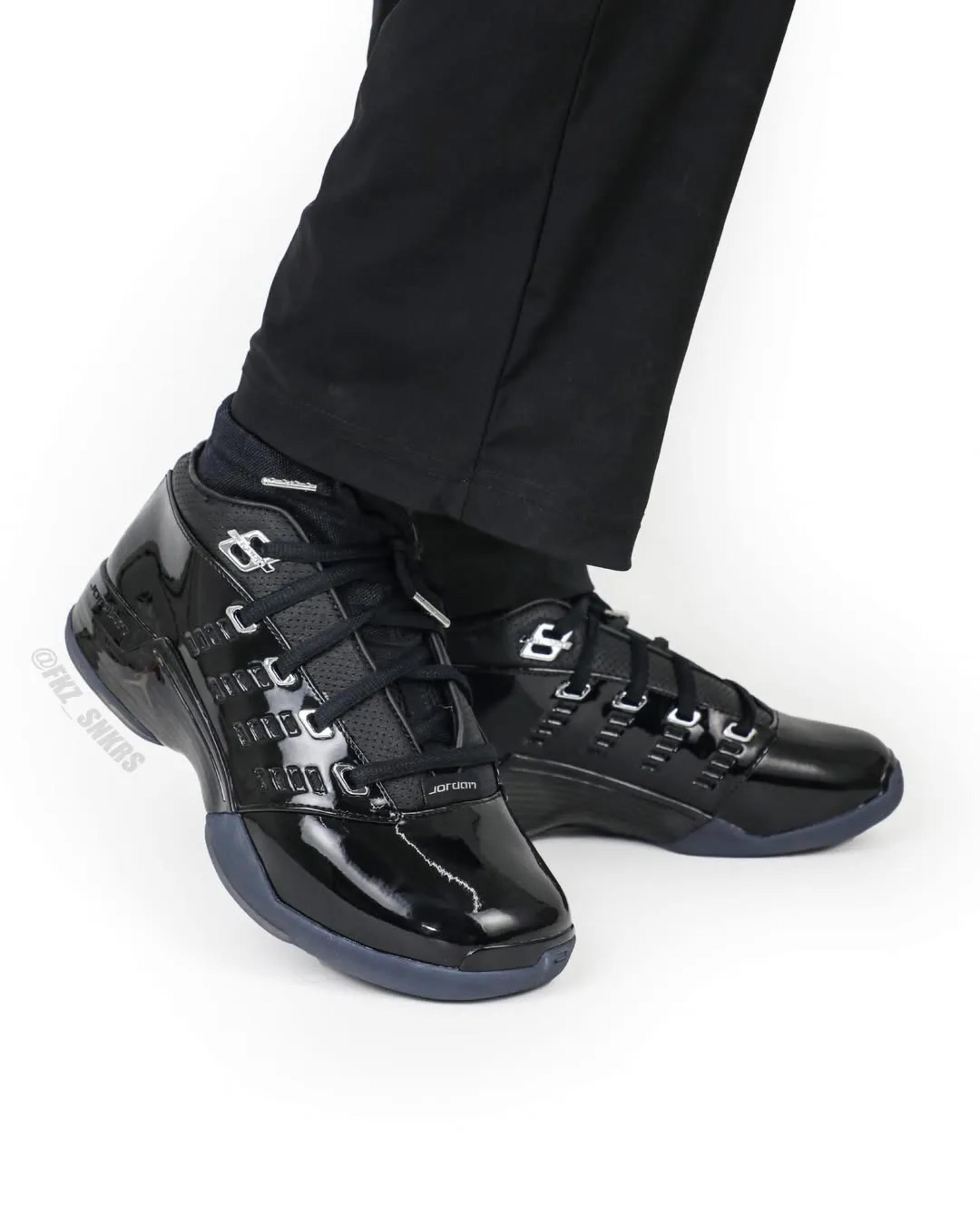 Air Jordan 17 Low "Black Patent"