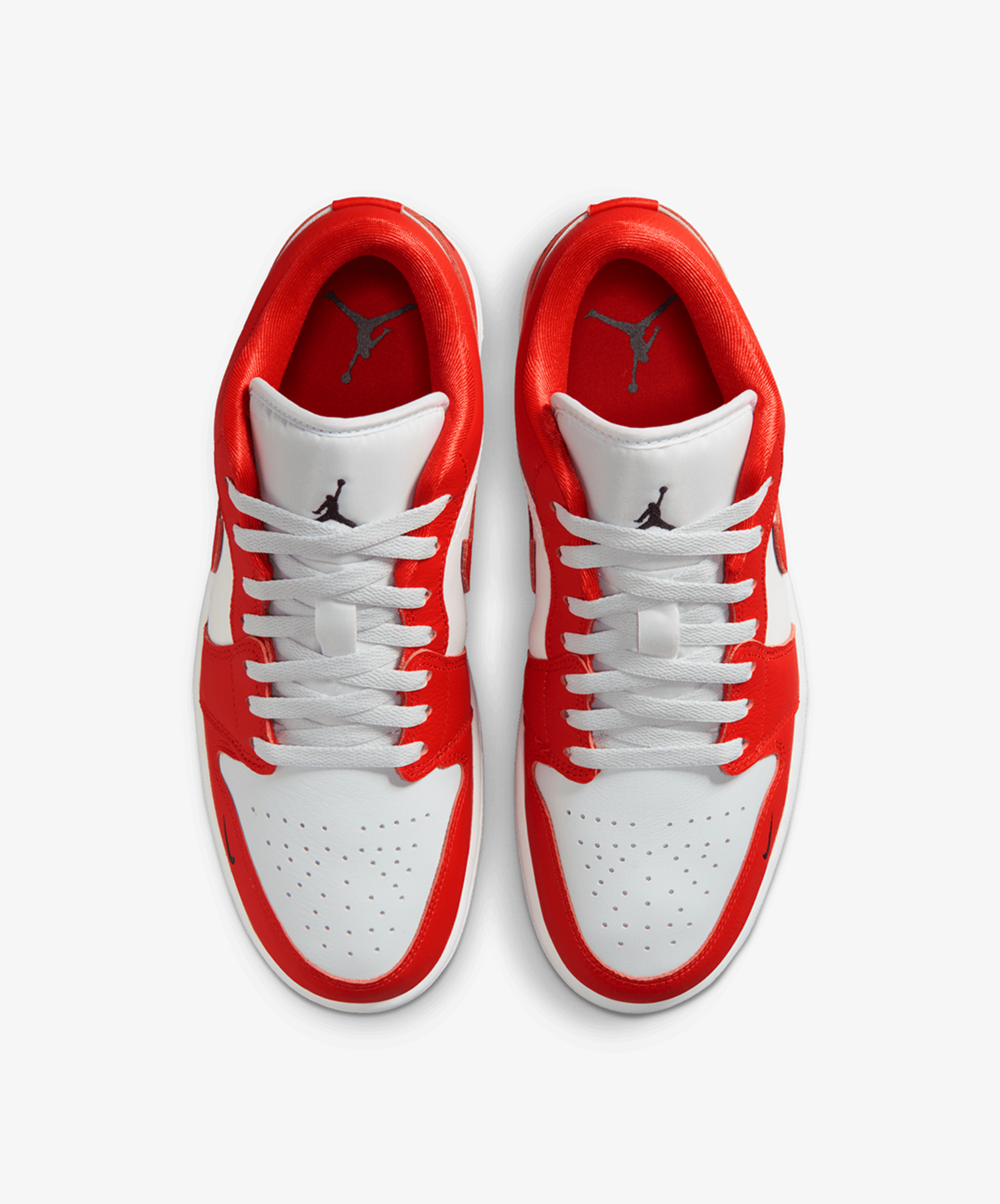 Jordan AIR JORDAN 1 LOW SE view 2