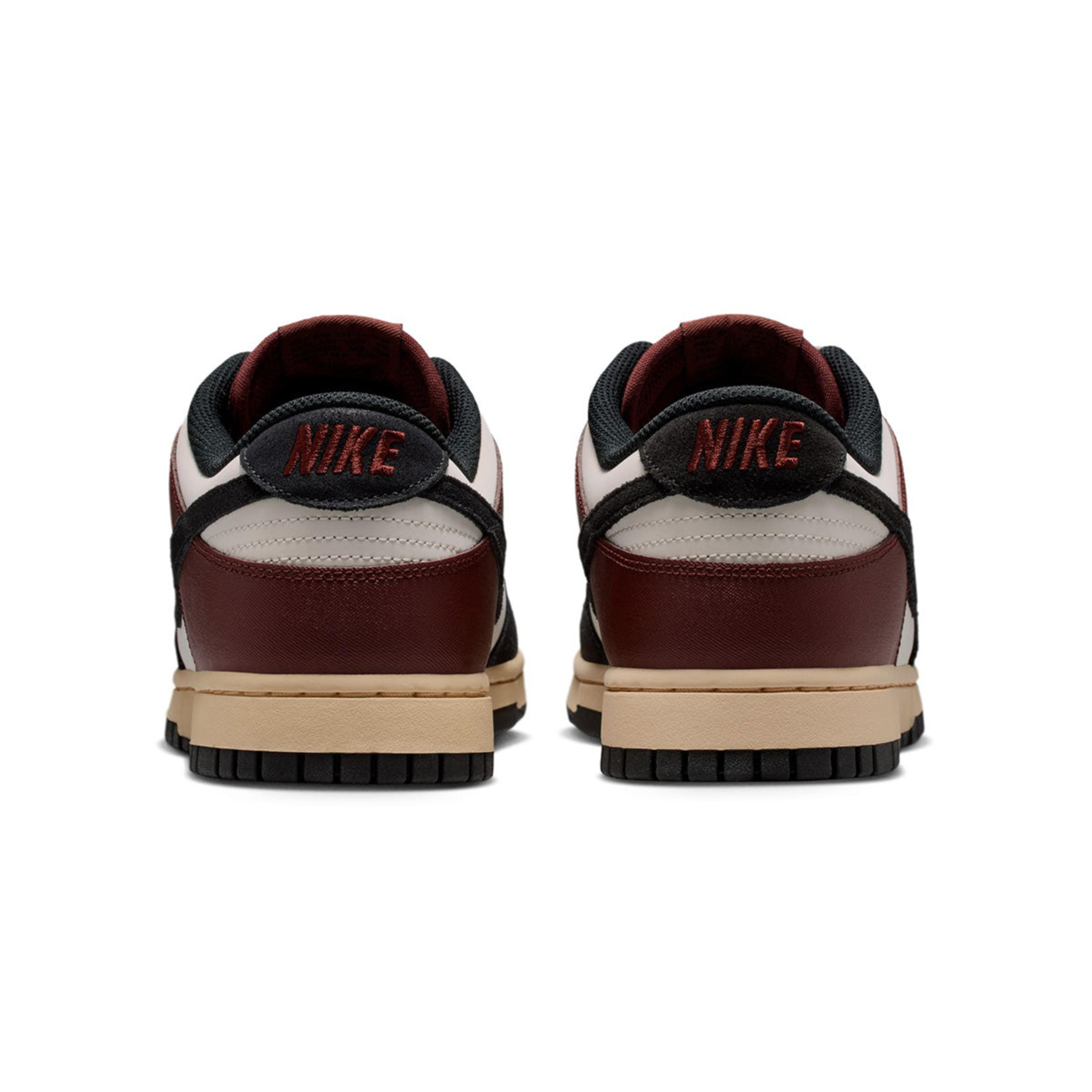 Nike Nike Dunk Low Retro view 5