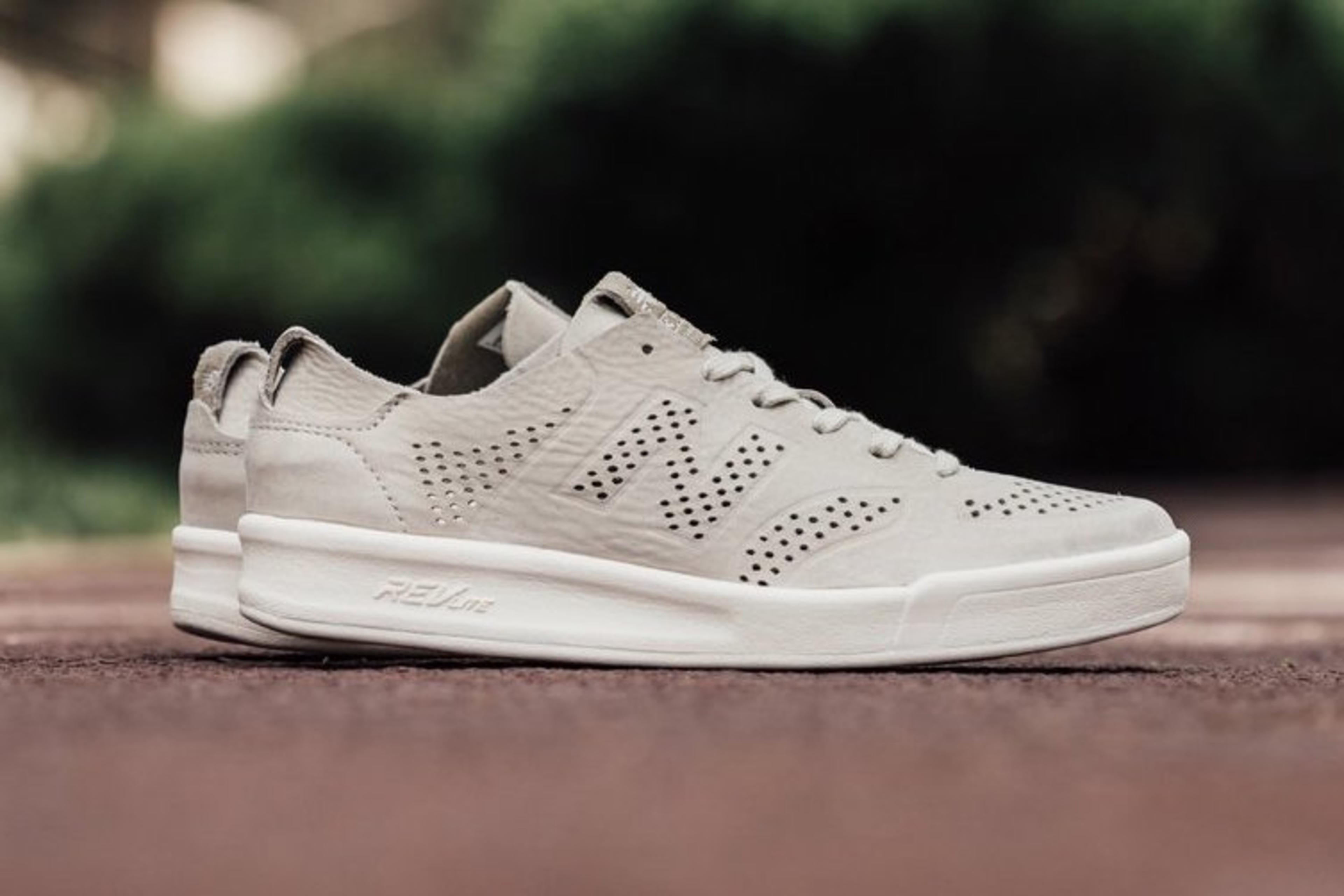 New Balance 300