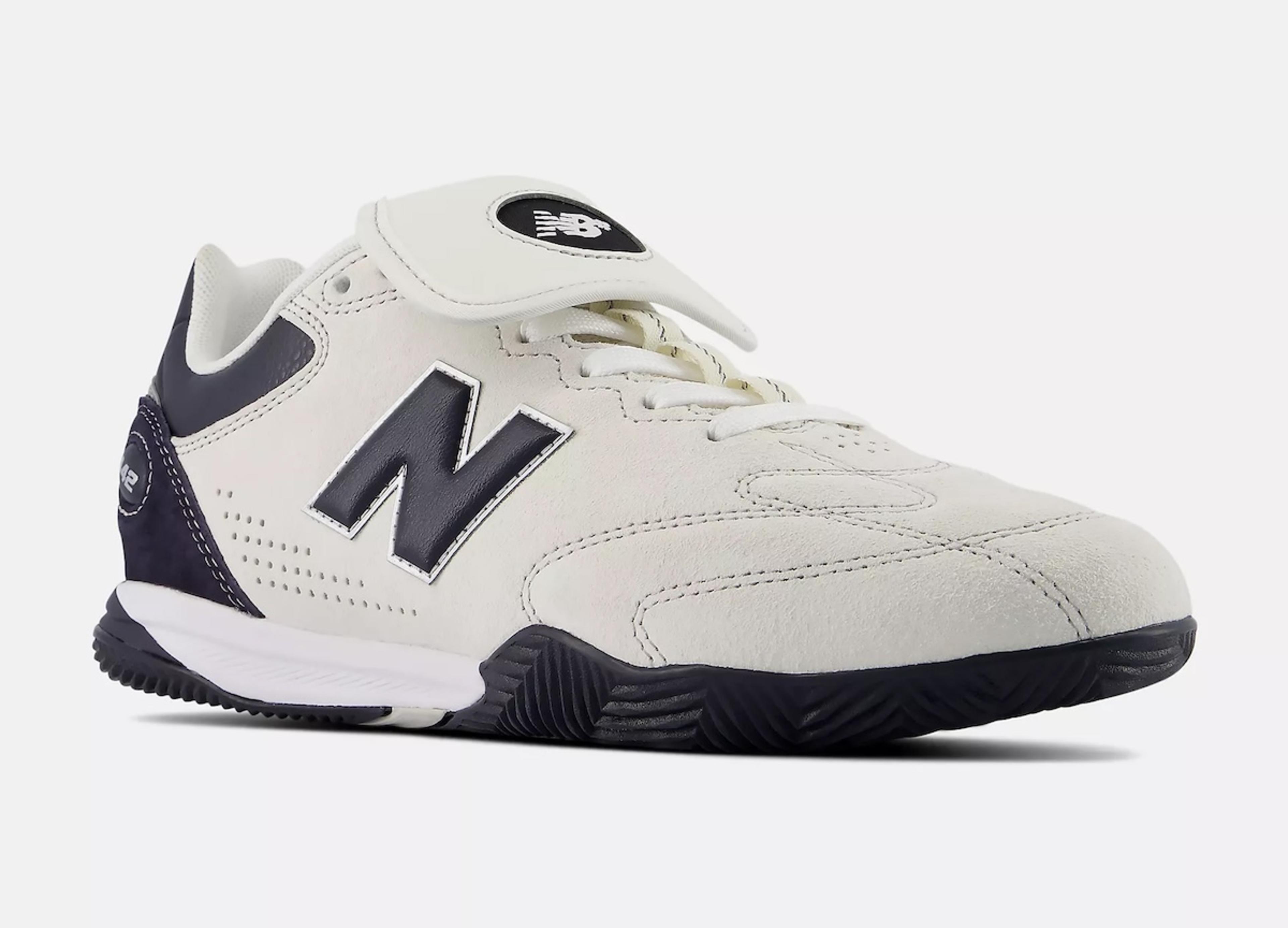 New Balance Numeric 442 "White/Dark Night" view 2