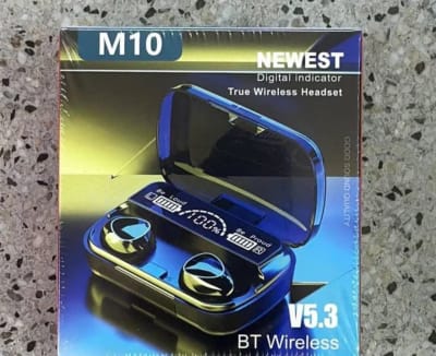M10 Bluetooth earbuds