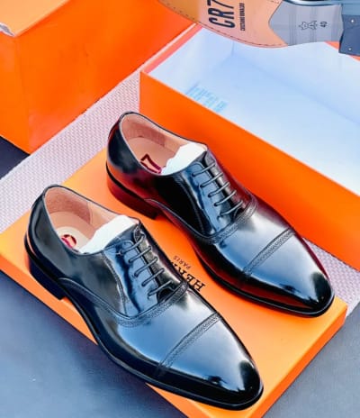Official leather men shoes 