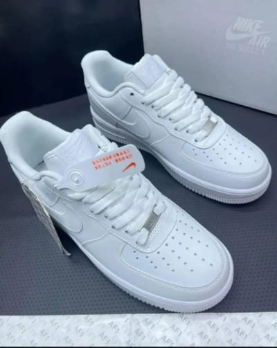 Air force Nike nyeupe