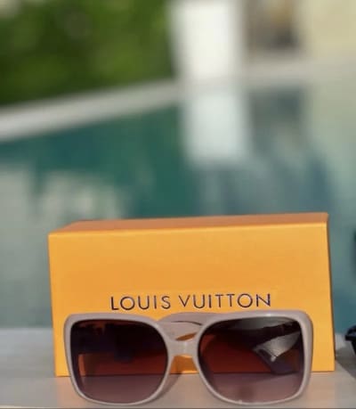 QUALITY GLASSES