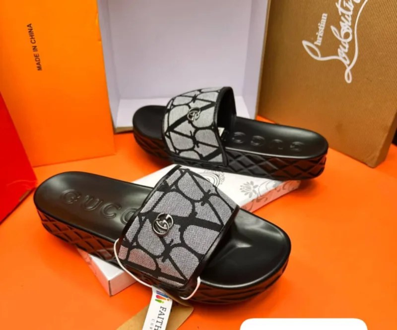 Gucci slides