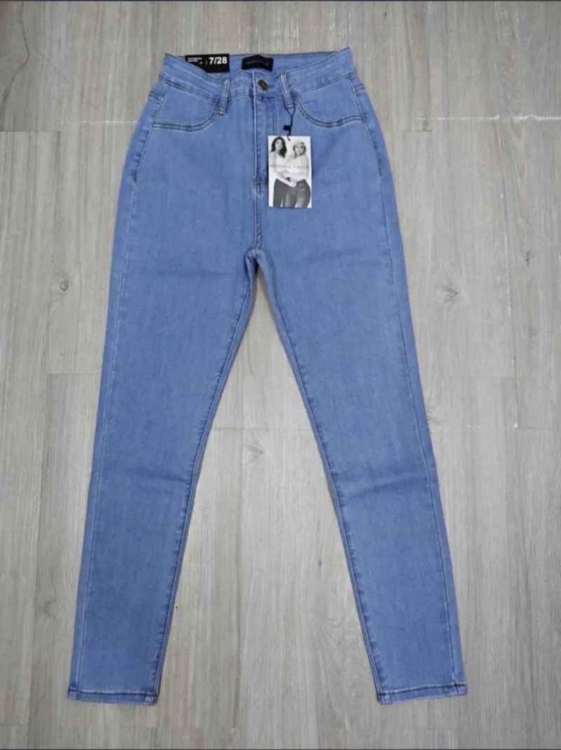 Skinny jeans