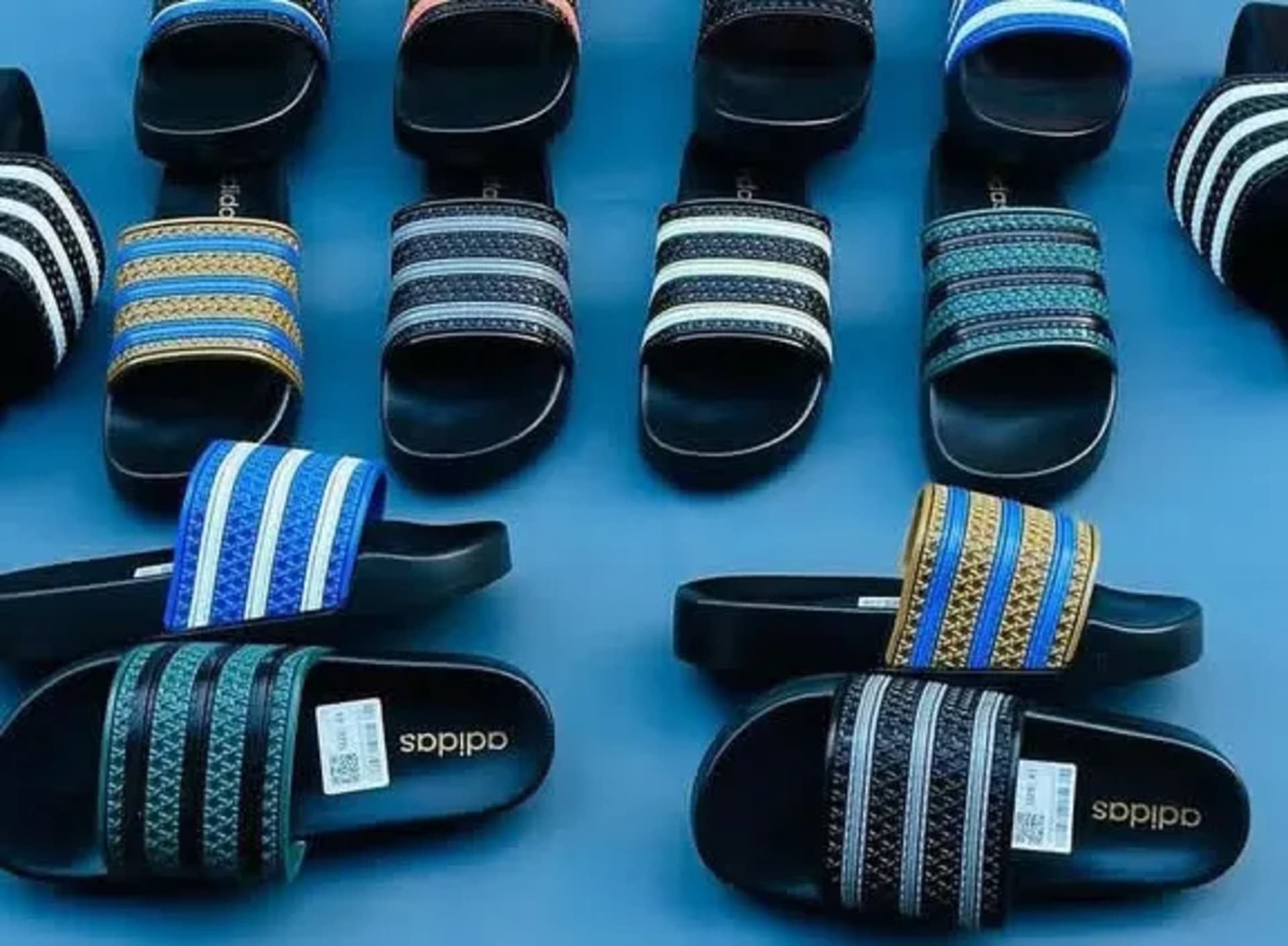 Sandles