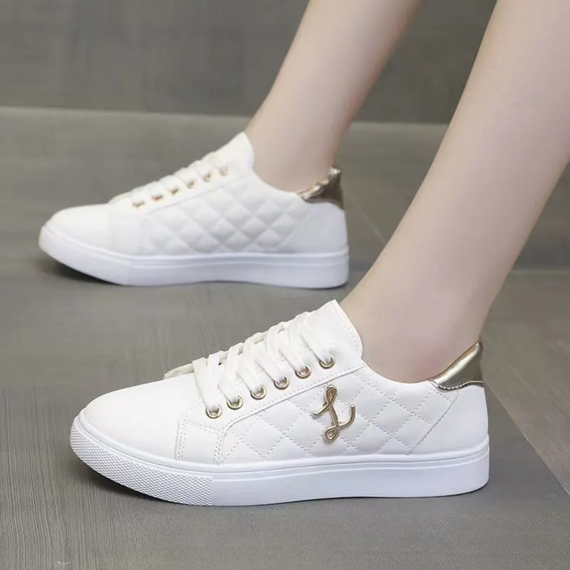 Fashion women's sneakers