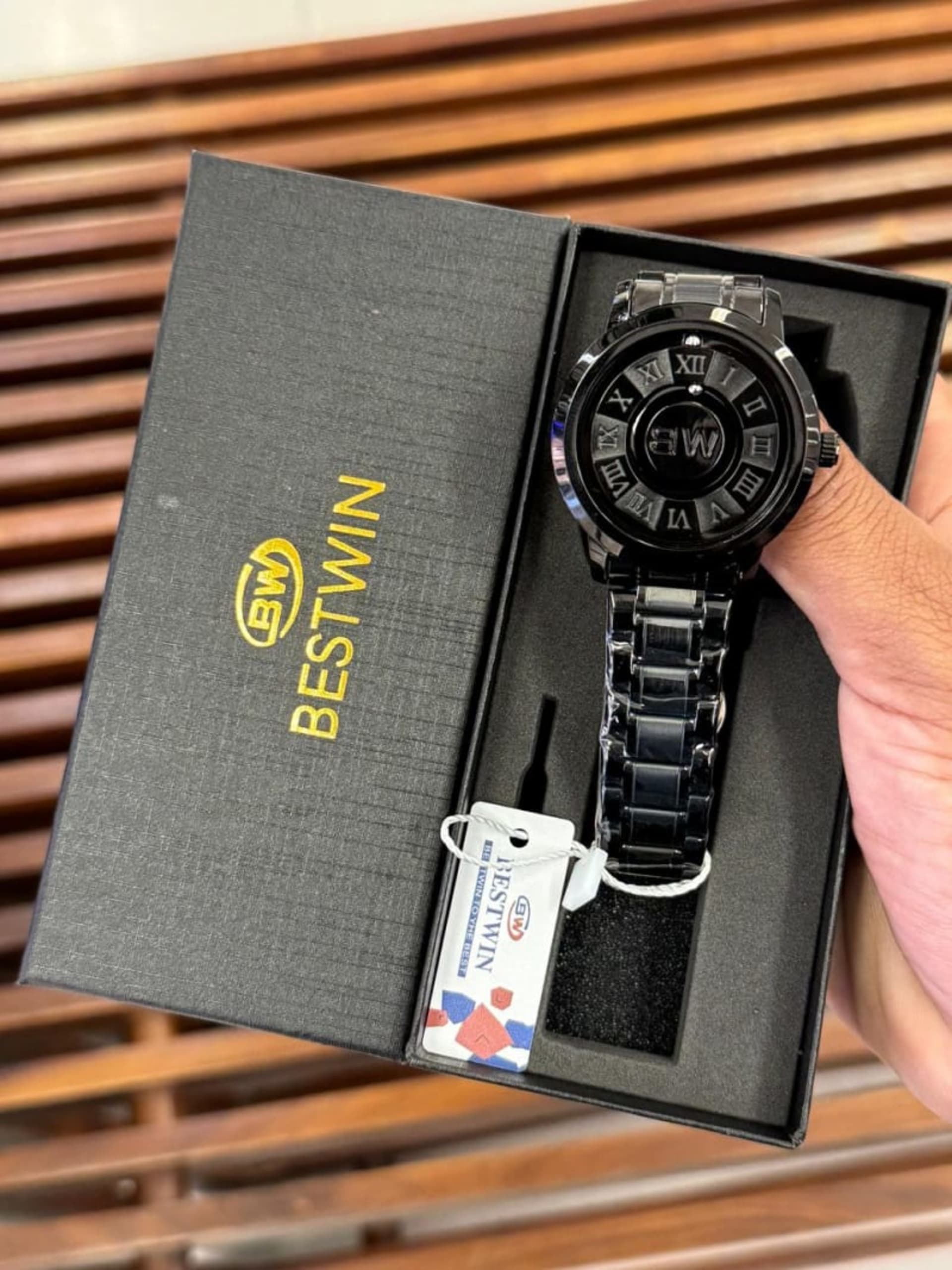 Magnetic watch