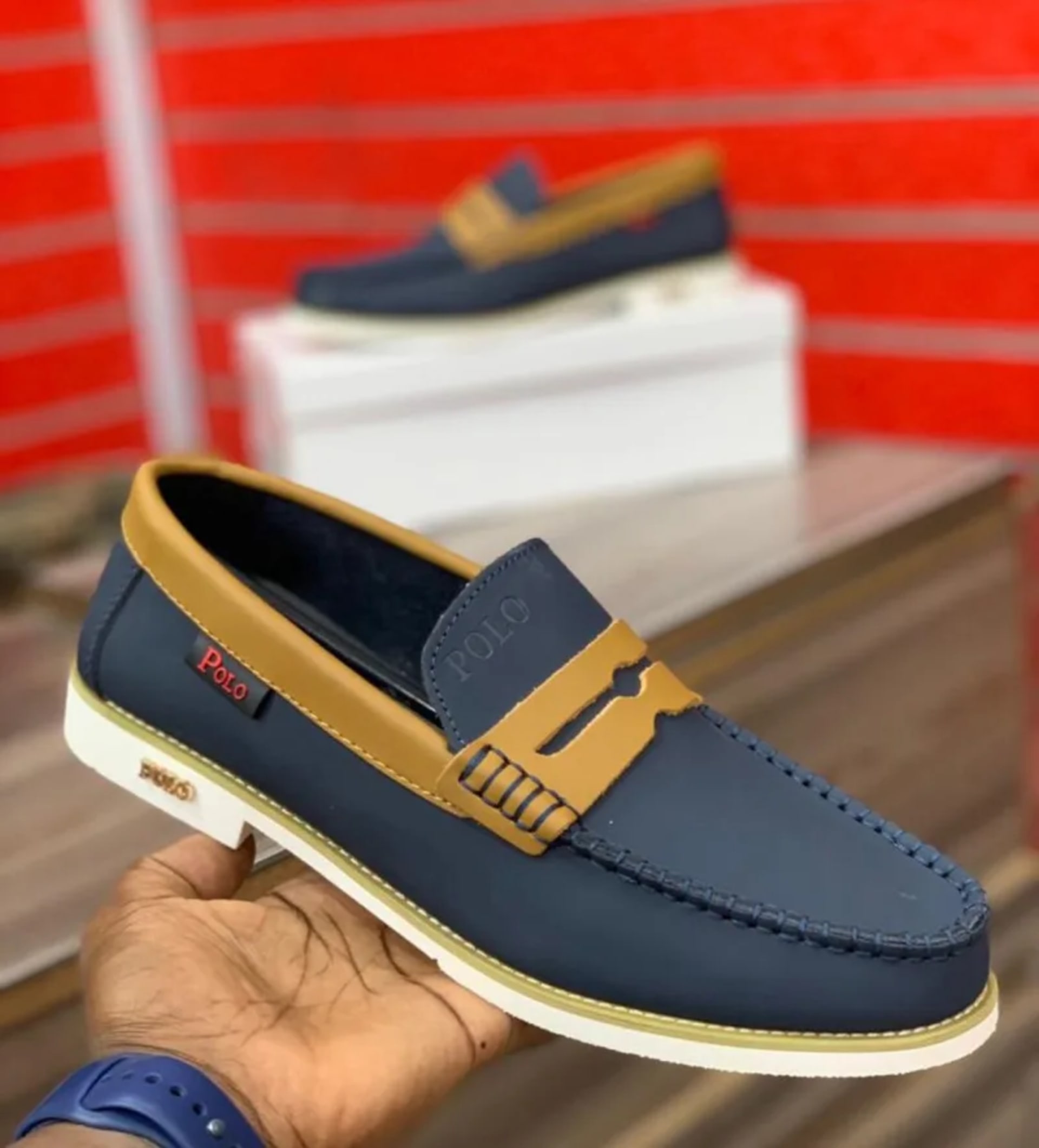 Pollo shoes