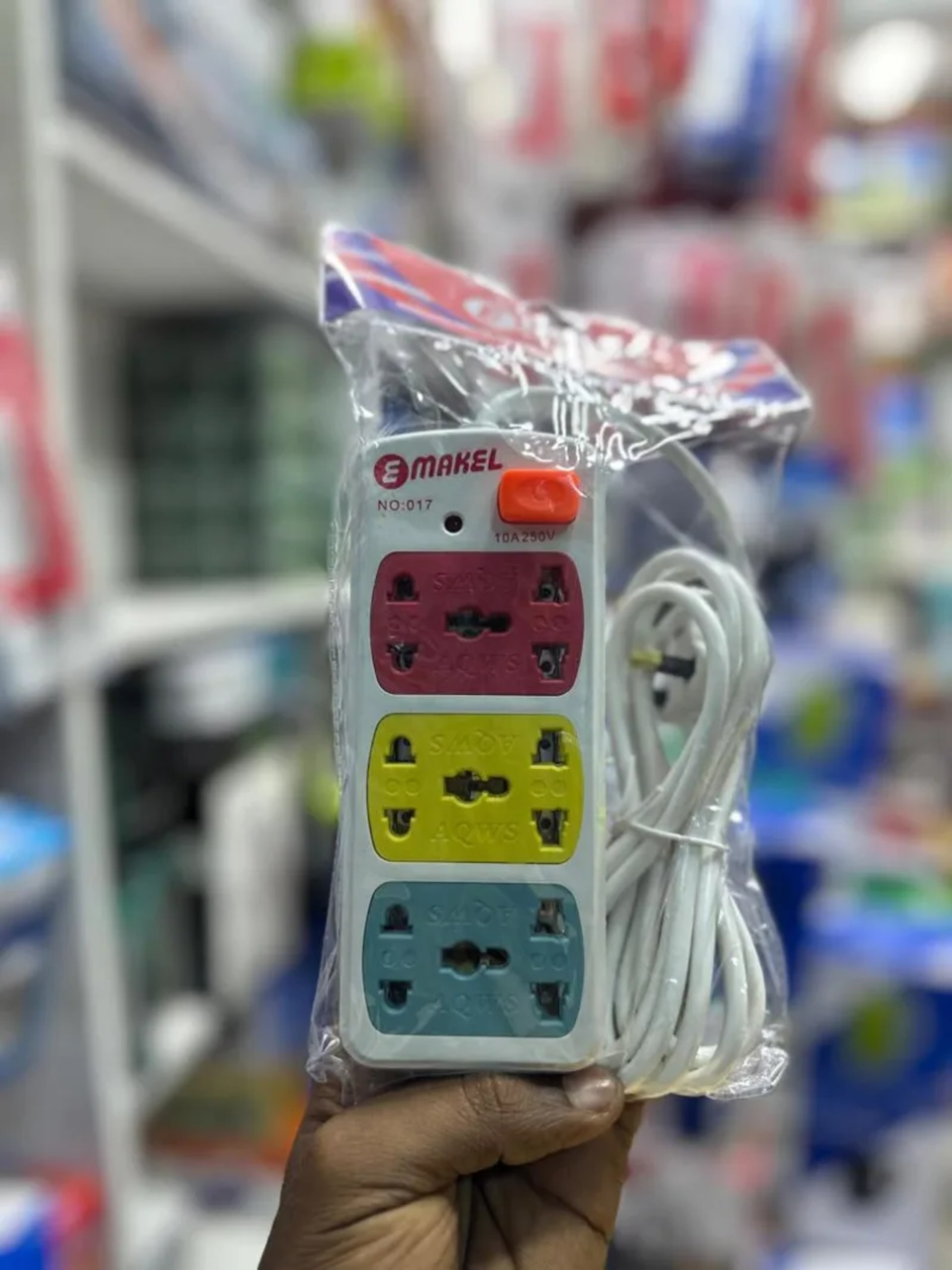 Makes extension cable 