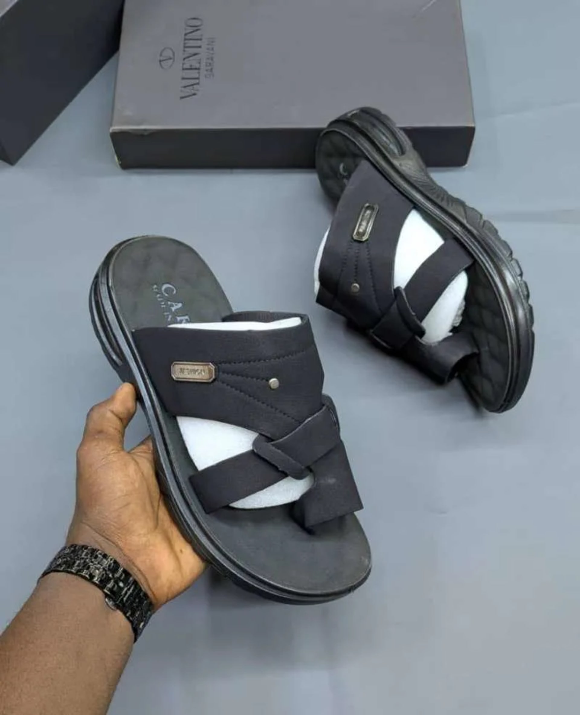 Cakki sandals