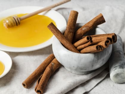 Вода с корицей: регулирует уровень сахара и холестерина, улучшает пищеварение и кровообращение
