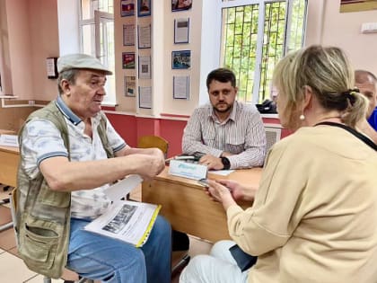 15 жителей ТОС «Завокзальный» обратились в мобильную приемную главы Сочи