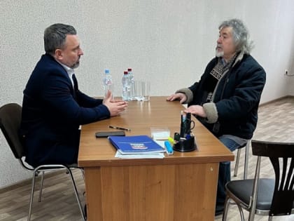 Дмитрий Лоцманов провёл приём граждан в Ейске