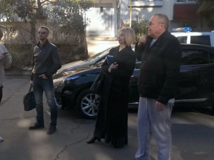 Инна Мысина провела обход микрорайона