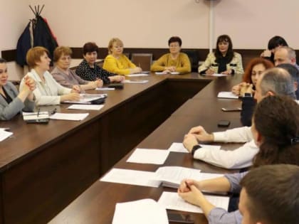 В Геленджике разрабатываются дополнительные меры соцподдержки для отраслей образования и здравоохранения