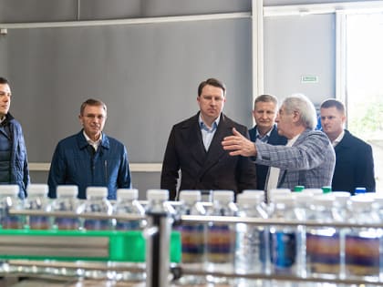 Главе Сочи Алексею Копайгородскому представили проект модернизации одного из крупнейших в городе предприятий по производству минеральной воды