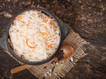 Суперфуд, который вы, вероятно, не едите: четыре веские причины добавить квашеную капусту в рацион