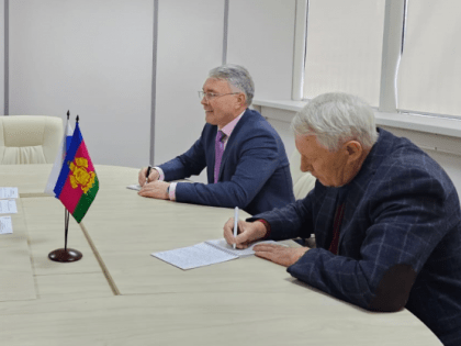 Эдуард Кузнецов встретился с председателем Общественной палаты Кубани