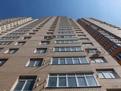 Врачам Горбольницы №1 Новороссийска вручили ключи от новых служебных квартир