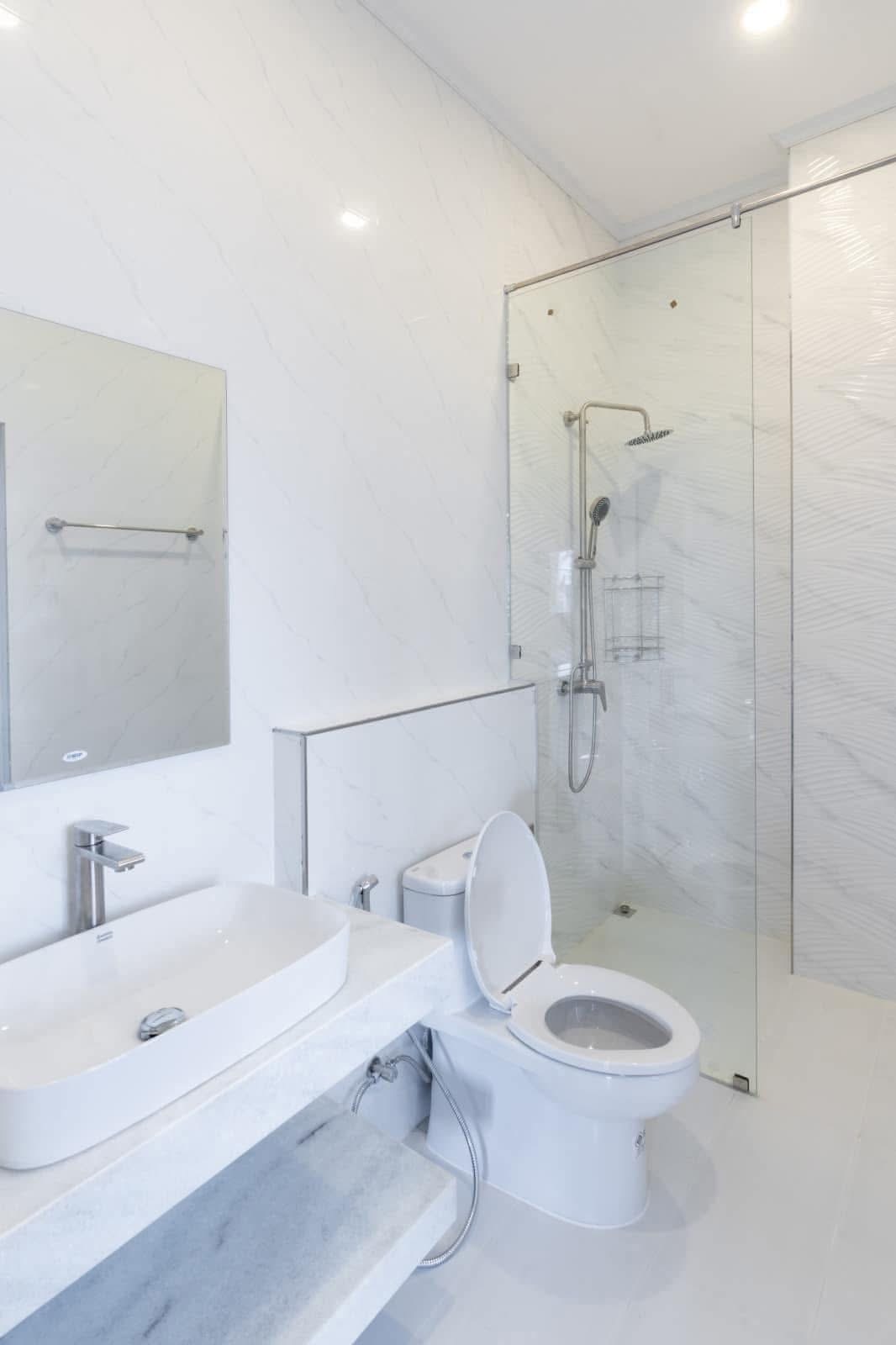 2 Bedroom Luxury Apartment in Vientiane photo 5