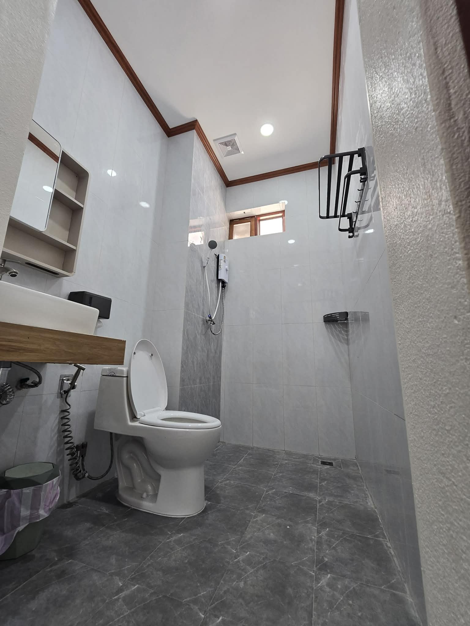 New Modern Apartment near Chinatown photo 9