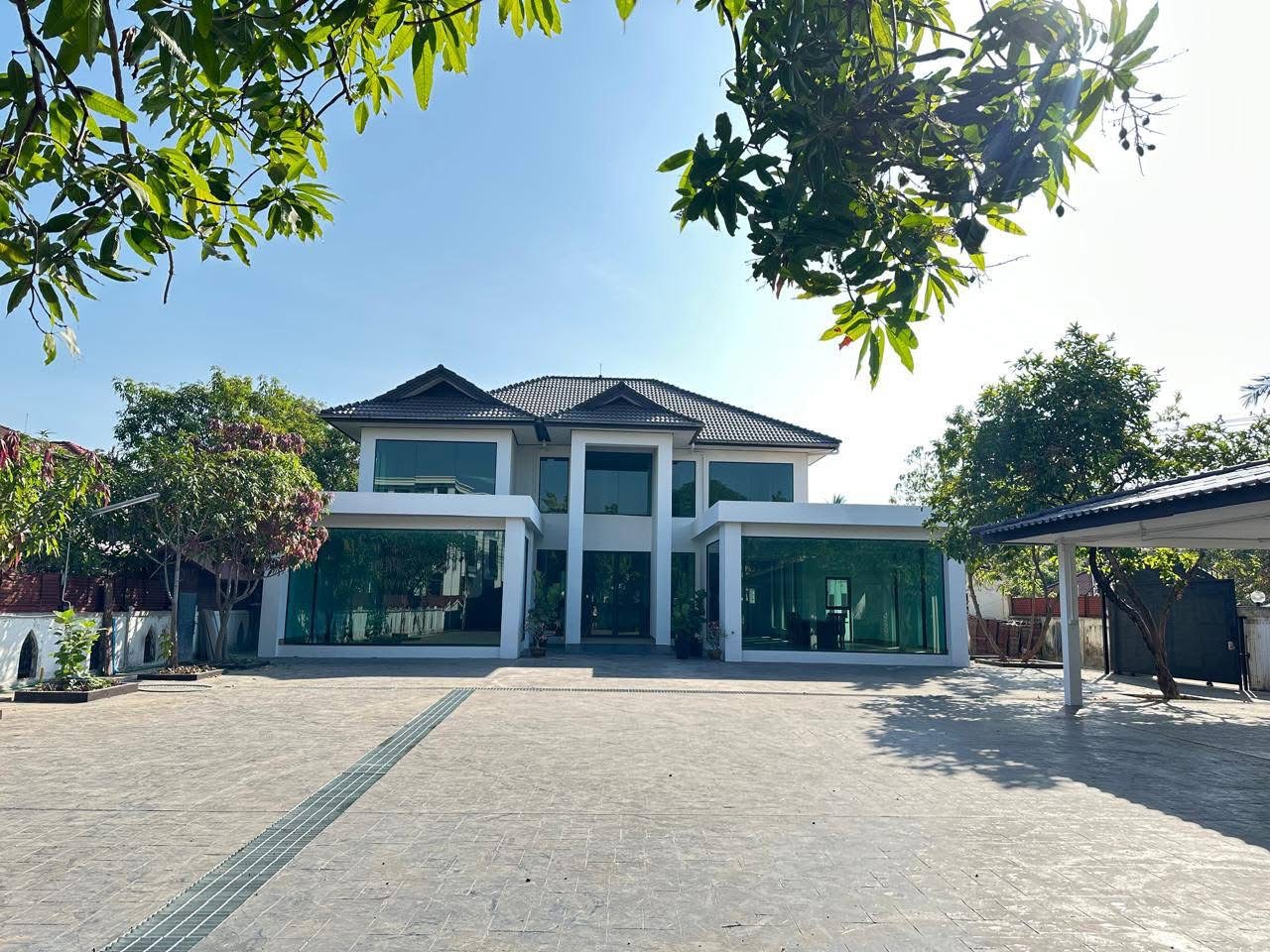 Big house for workplace