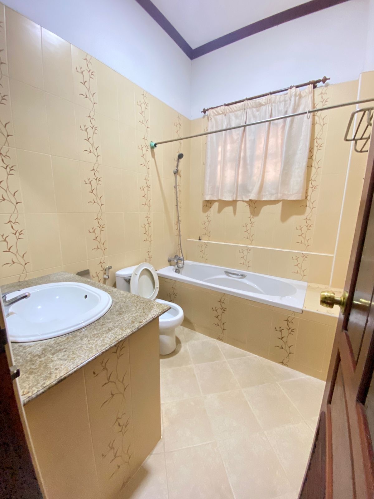 House for Rent photo 10