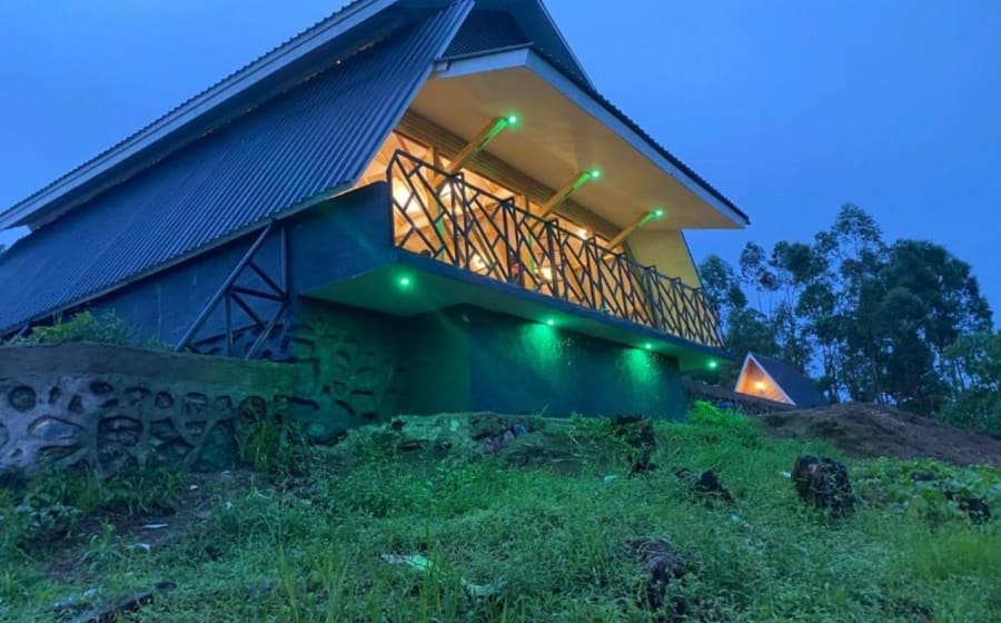 Luxury eco cabin at Kalongo Farm