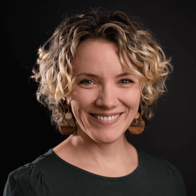 Image of therapist Karla Angel