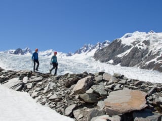 Why Choose a Guided Multi-Day Glacier Trek? feature image - Hikers on Chancellor Ridge, Westland National Park, New Zealand